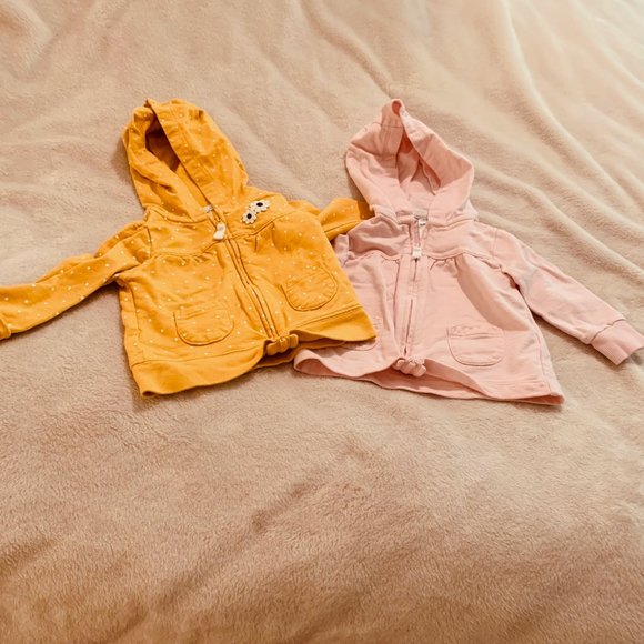 Carter's Two Hooded Zip Up Jackets Size 6 Months - Picture 1 of 16
